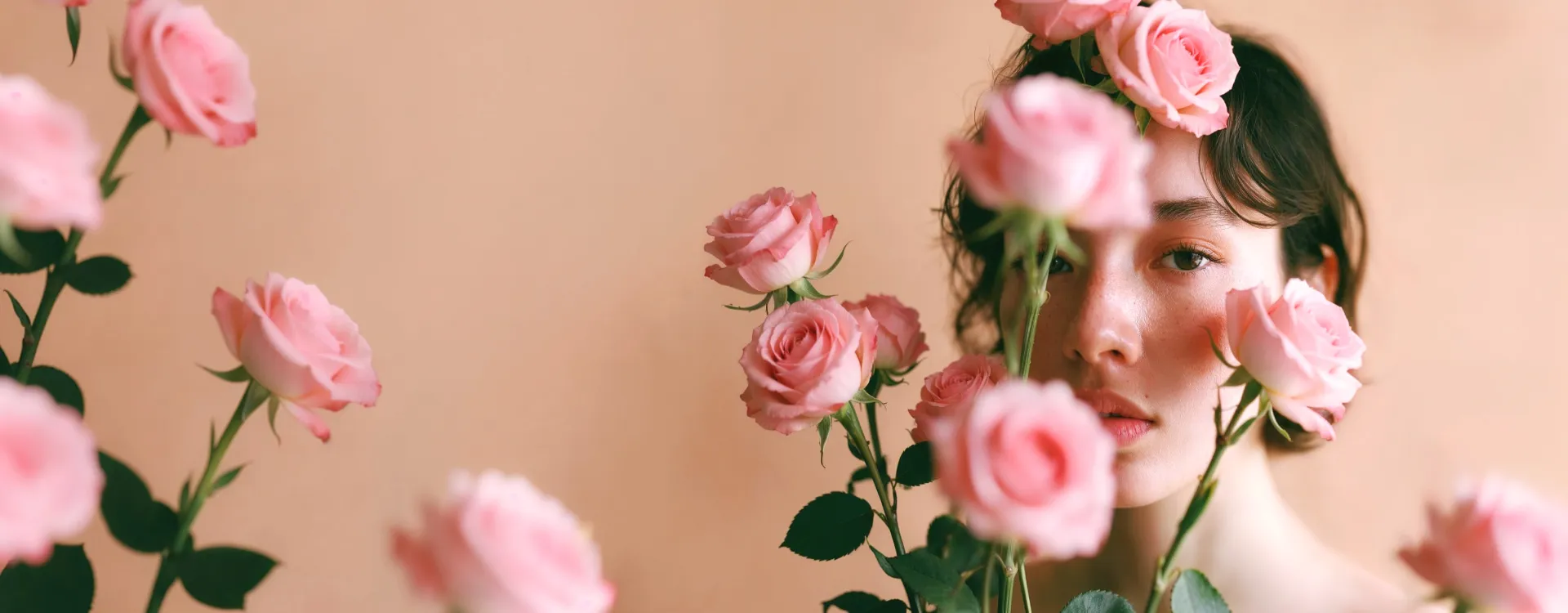 Rosessence™發酵重瓣玫瑰精華粉_底圖